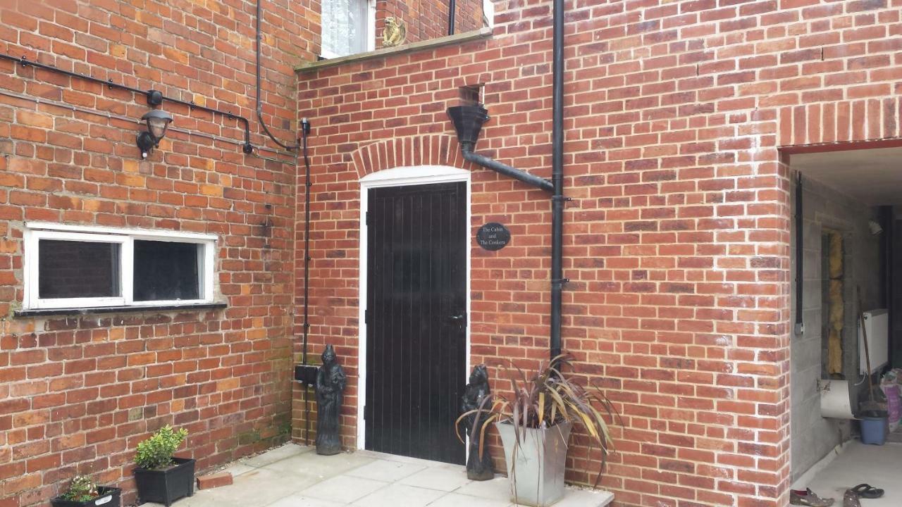 The Saracens Head The Conkera Apartment Chapel Saint Leonards Exterior foto